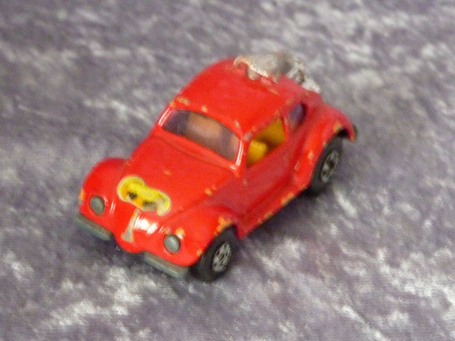 Matchbox Modellautos: VW Käfer Dragon 1:64 – Gebraucht aus Dürrenäsch von modellautos4you
