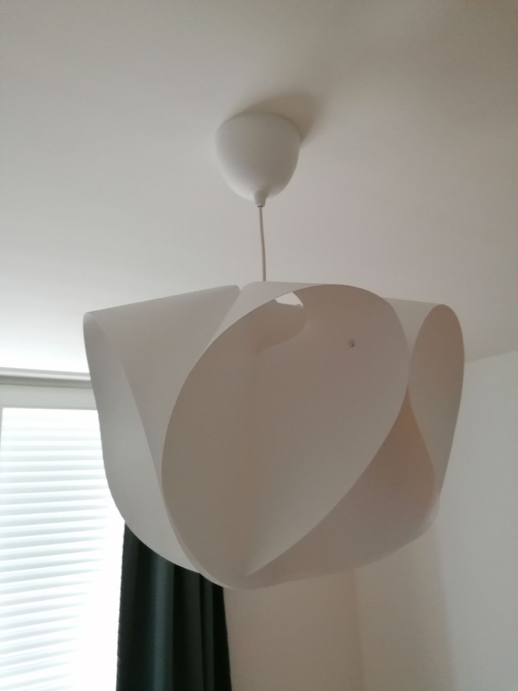 Lustres & lampes de plafonds: Ceiling Light White Flower Petals Like – D'occasion à Zürich par thesuccessnow 2