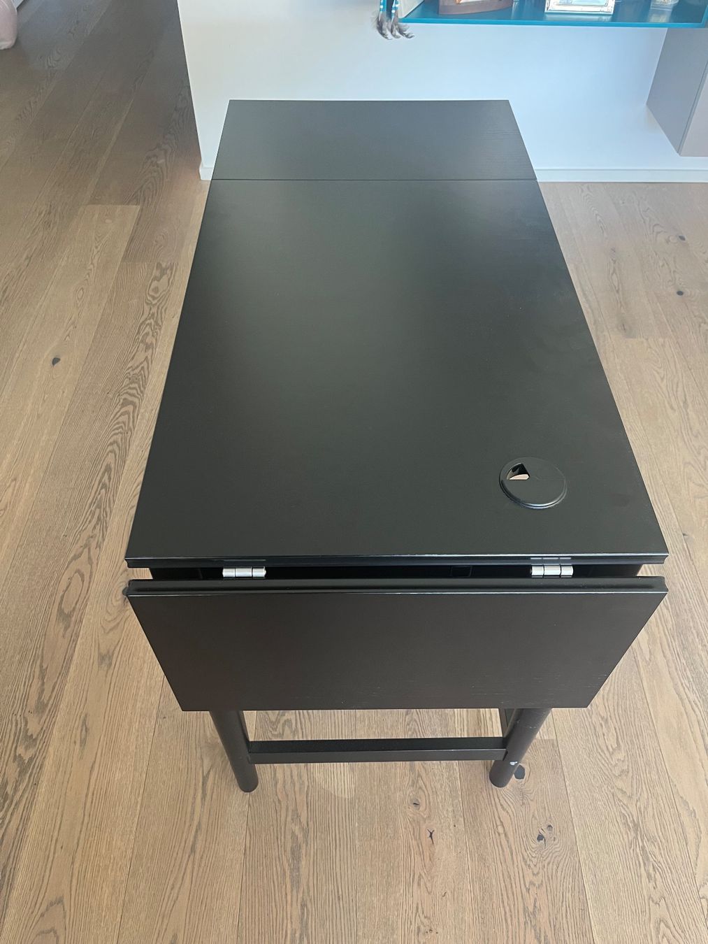Scrivanie: Table pliable noire avec un tiroir – Usato da Troinex venduto da gra_w2qw 7