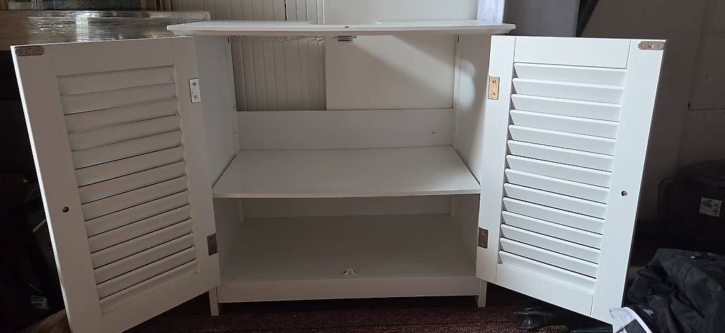 Badezimmermöbel: Lavabo Unterschrank – Gebraucht aus Pfyn von hei_d7qw 1