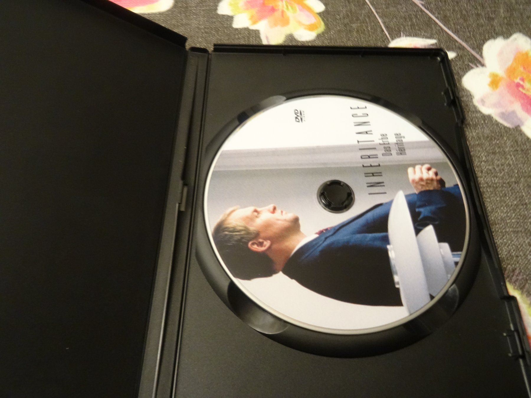 Tutti i DVDs: Inheritance - Das Erbe DVD – Usato da Olten venduto da Disc-Verkauf 1