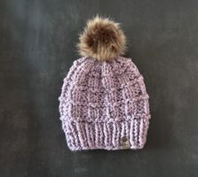 Bonnet neuf pièce unique fait main