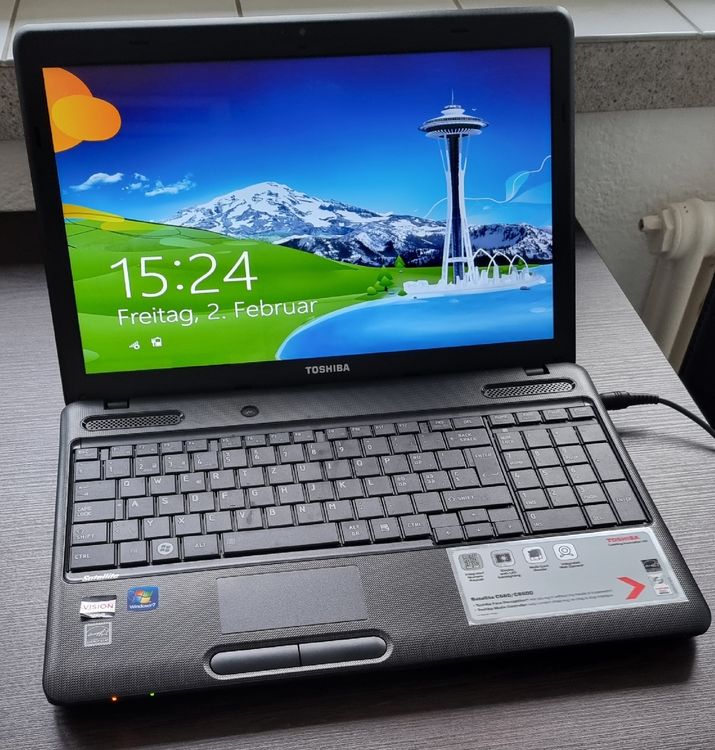 Laptop Toshiba i7 (Gebraucht) in Chur für CHF 82 – mit Lieferung auf