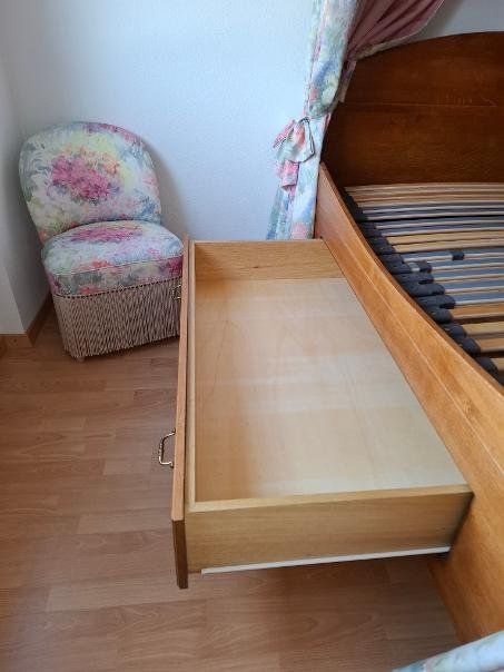 Betten: CHAMBRE À COUCHER COMPLÈTE EN CHÊNE – Gebraucht aus Courgenay von Periote00 4