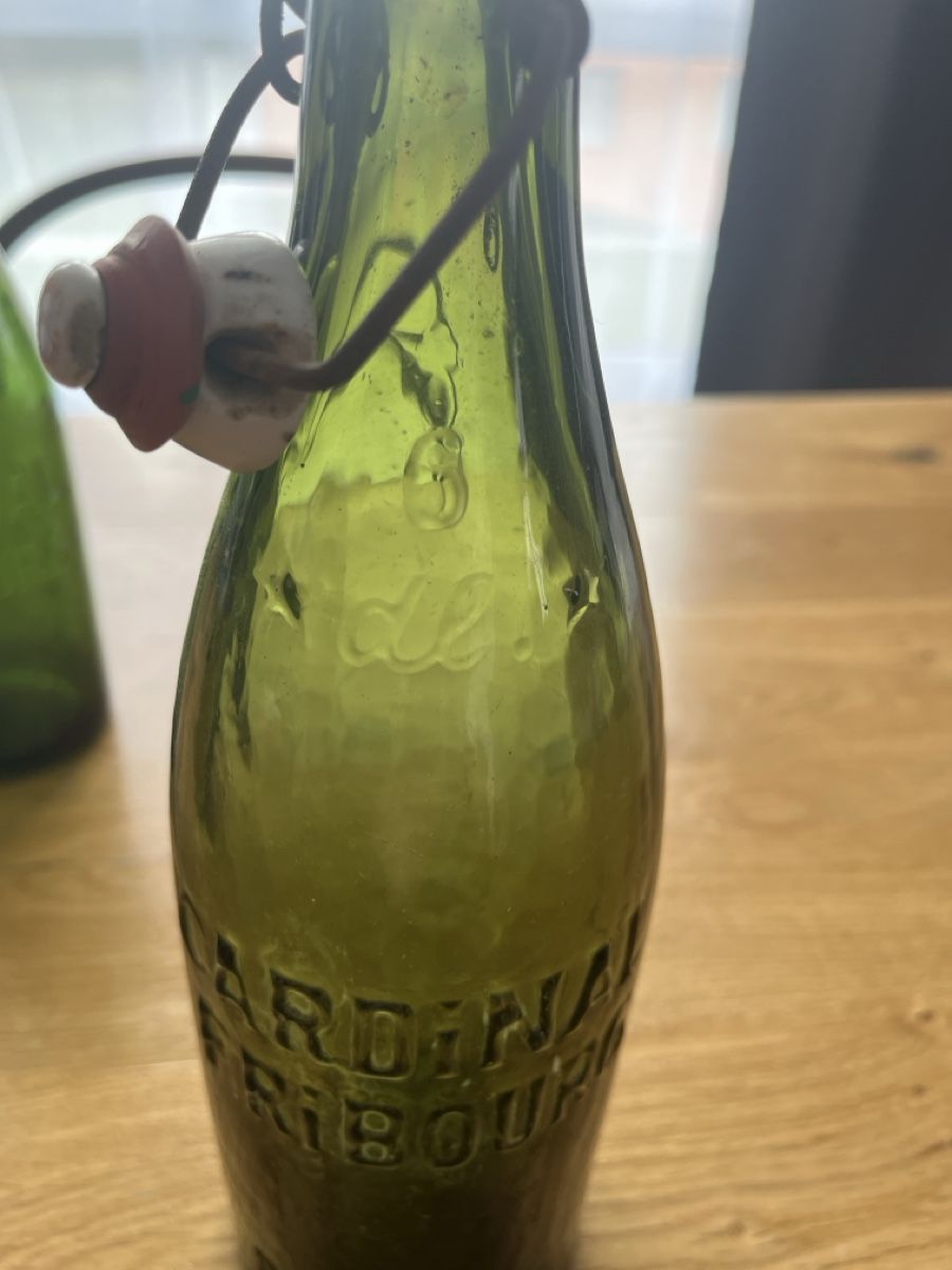Bottiglie: Bouteille bière cardinal – Usato da Neyruz FR venduto da Martin0129 3