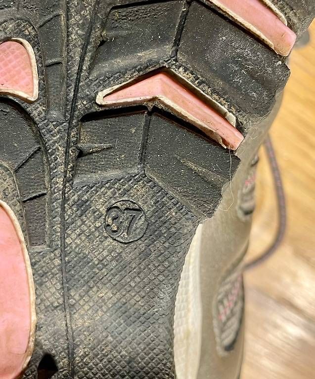 Scarpe per ragazzi: Trekkingschuhe von Graceland Grösse 37 – Usato da Fehraltorf venduto da Marlene4 2