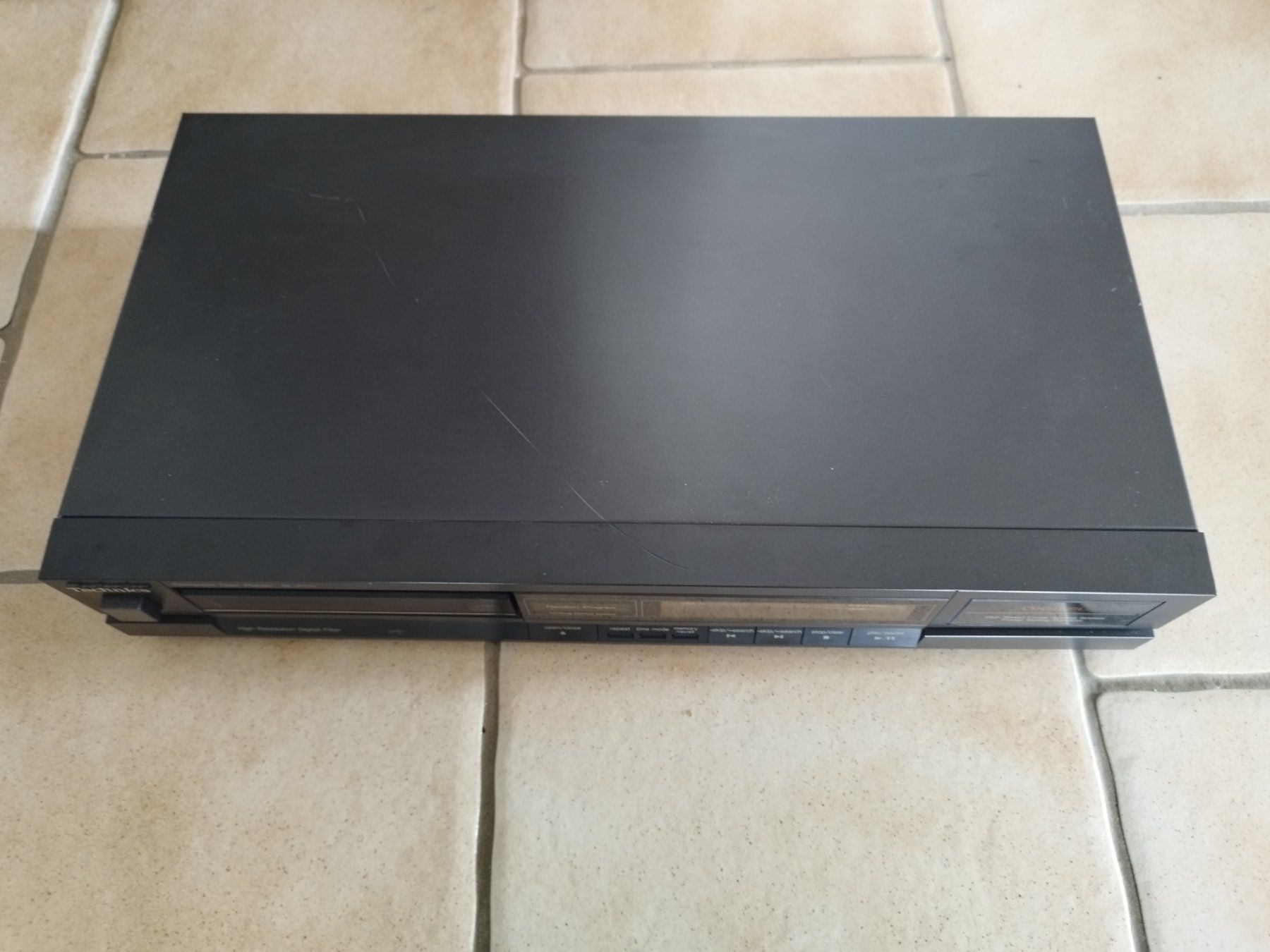 Technics Multimediaplayer & Streamer: Technics SLP111-KE – Defekt aus Vallorbe von Leonidas1337