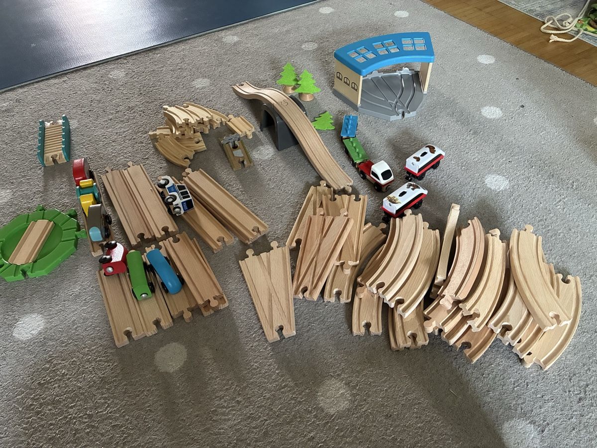Brio Giocattoli: Brio Eisenbahn Set (viele Teile) – Usato da Herrliberg venduto da limure 3
