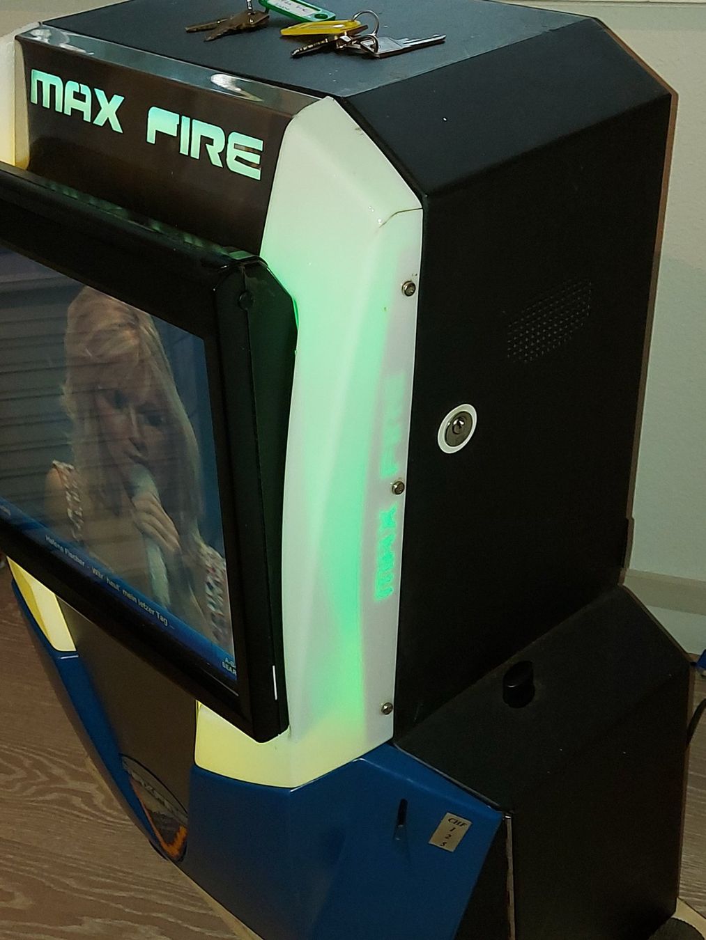 Spielautomaten: Musikbox MAX FIRE Video von TAB – Gebraucht aus Jona von Soldini 3
