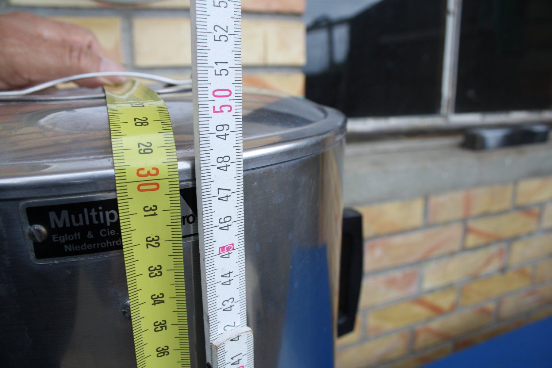 Contenitori & Simili: ISOLIERBEHÄLTER MIT HAHNEN 12 LITER MULTIPOT EGRO – Usato da Wauwil venduto da Pneuedy 6