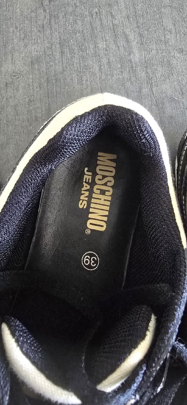 Scarpe da donna: Basket Moschino 39 – Usato da Estavayer-Le-Lac venduto da zazadavidson 2