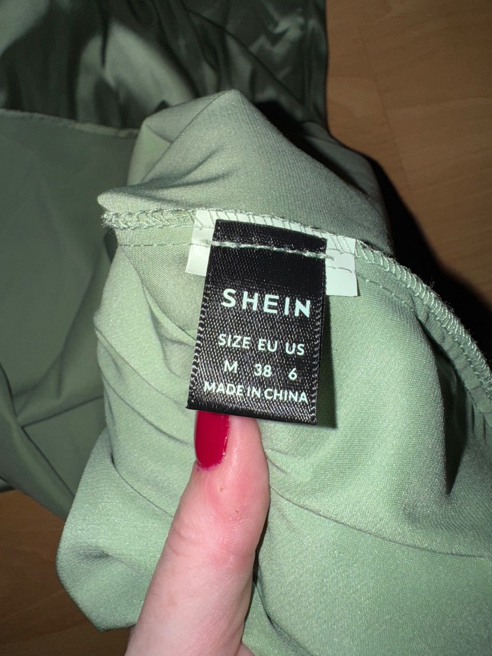 Shein Top: Schönes Oberteil von Shein Gr. M – Usato da Grosswangen venduto da SALE_SALE_SALE 2