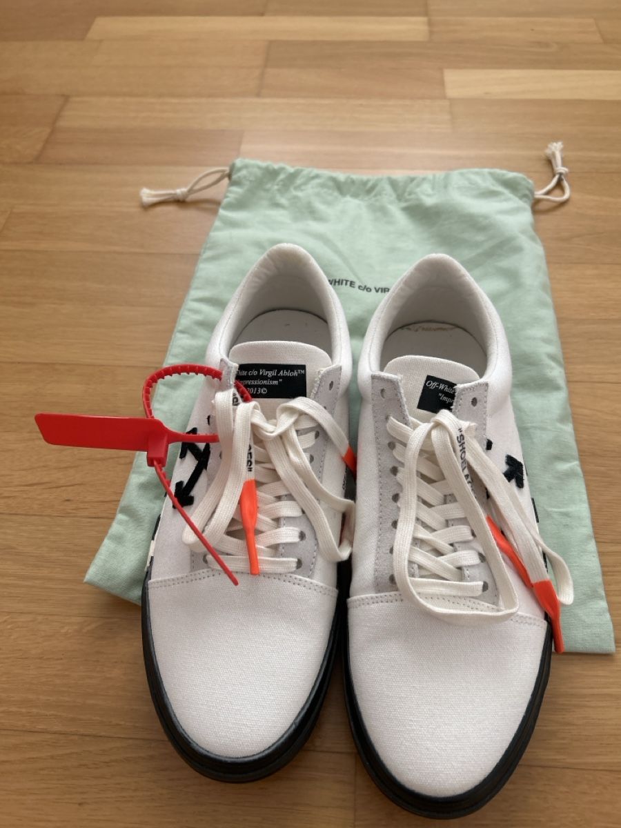 Off-White Scarpe da uomo: Off-white sneakers, Gr. 43 – Usato da Wallisellen. venduto da Raccoon31