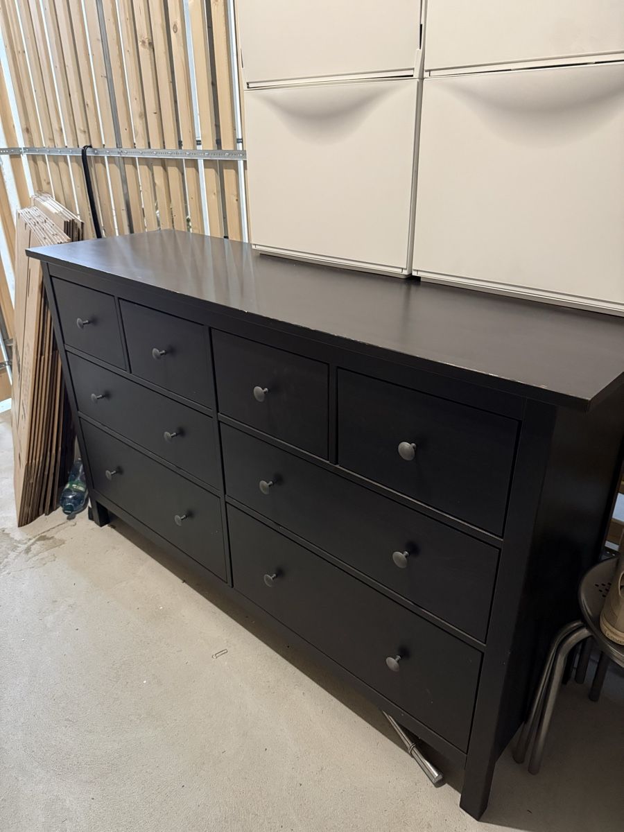 Ikea Commodes: Commode en bois (Hemnes) – D'occasion à Täuffelen par Jimmy_G