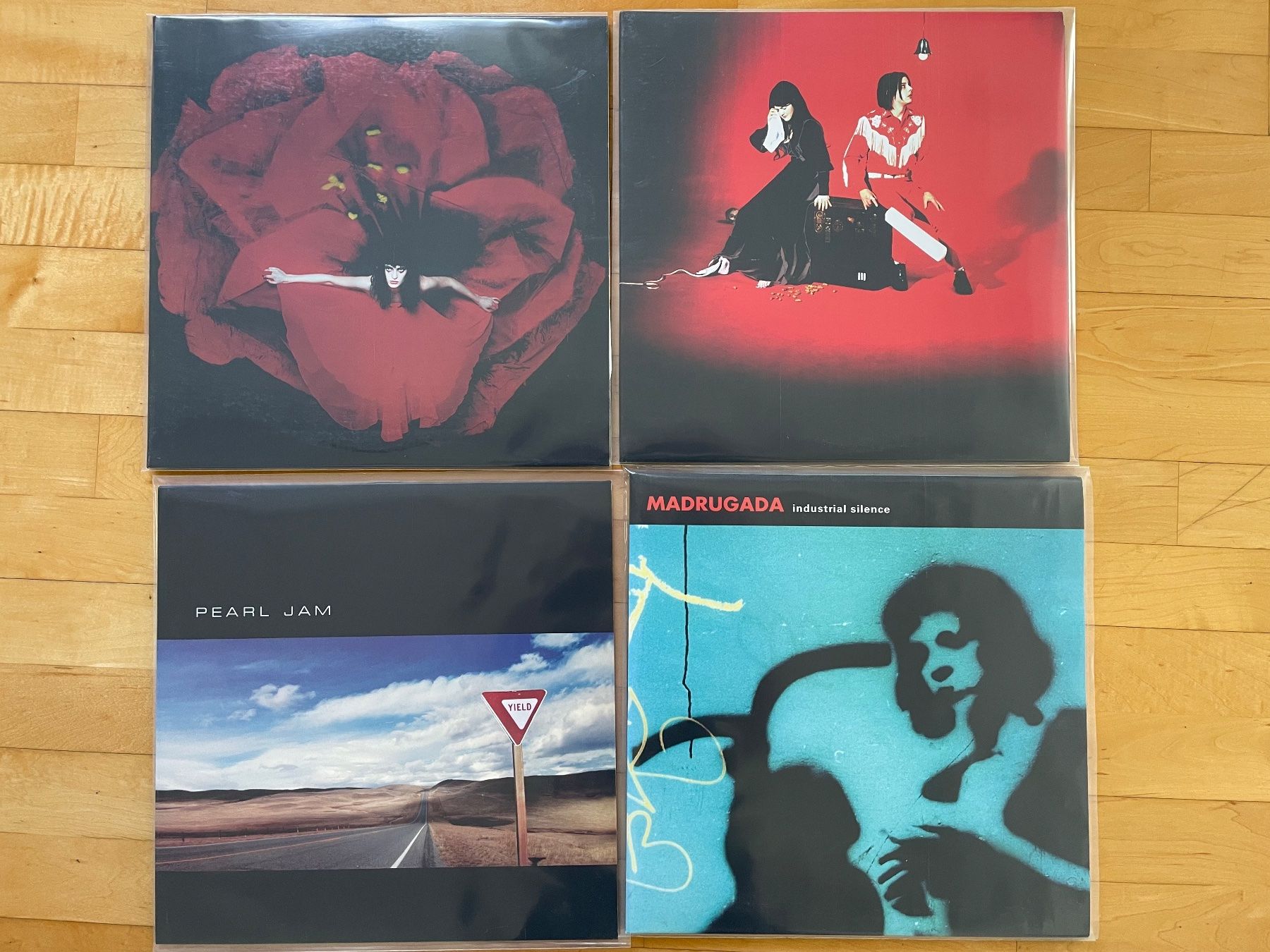 Schallplatten: 4xNM!!: Smashing Pumkins Pearl J., White Stripes, Madrugada – Gebraucht aus Bischofszell von Mihigaudioest