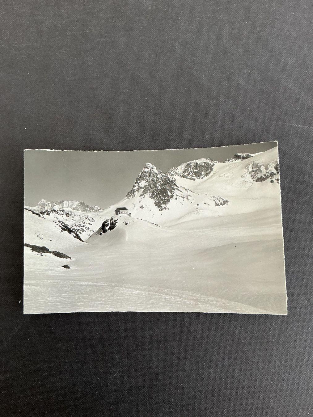 Cartoline postali: Cabane des Dix 2925m - Klopfenstein Adelboden – Usato da Bassersdorf venduto da F-104fan