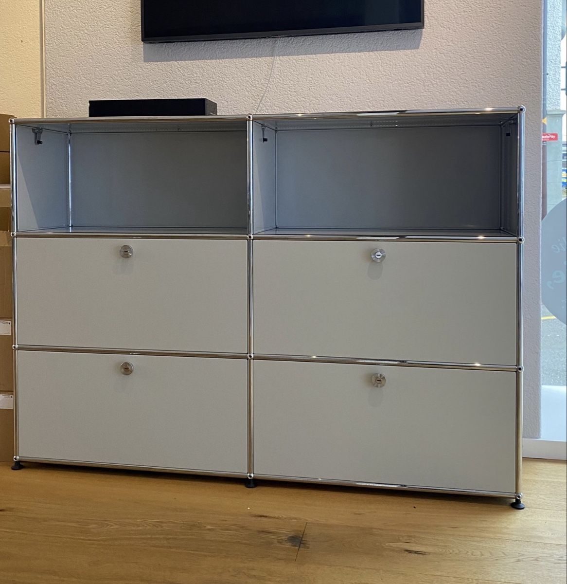 USM Regale: USM Haller Regal – Gebraucht aus Zürich von Licor_86