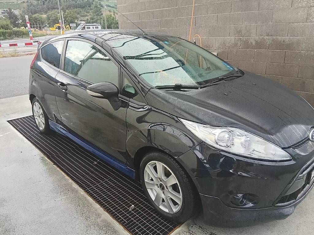 Ford Autos: Ford fiesta 1.8 – Gebraucht aus Sierre von pec_lj6j 2