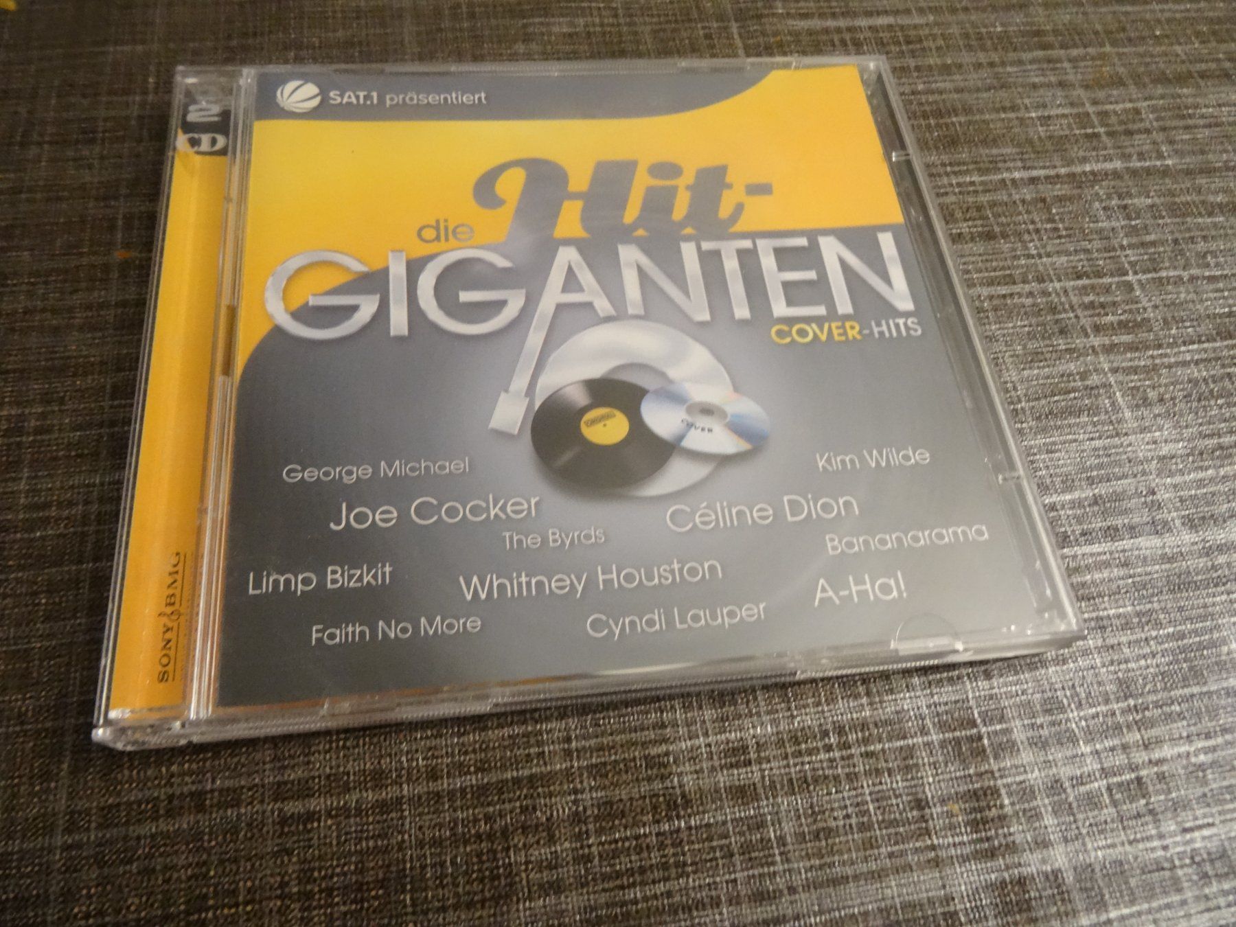 CD: Die Hit-Giganten - Cover-Hits CD – Usato da Olten venduto da Disc-Ausverkauf