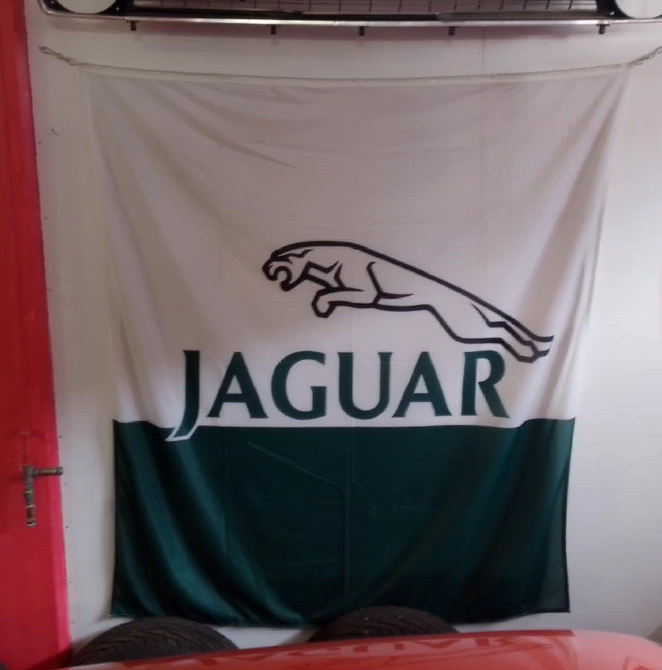 Jaguar Fahnen: FAHNE  Jaguar – Gebraucht aus Dulliken von Airliner2