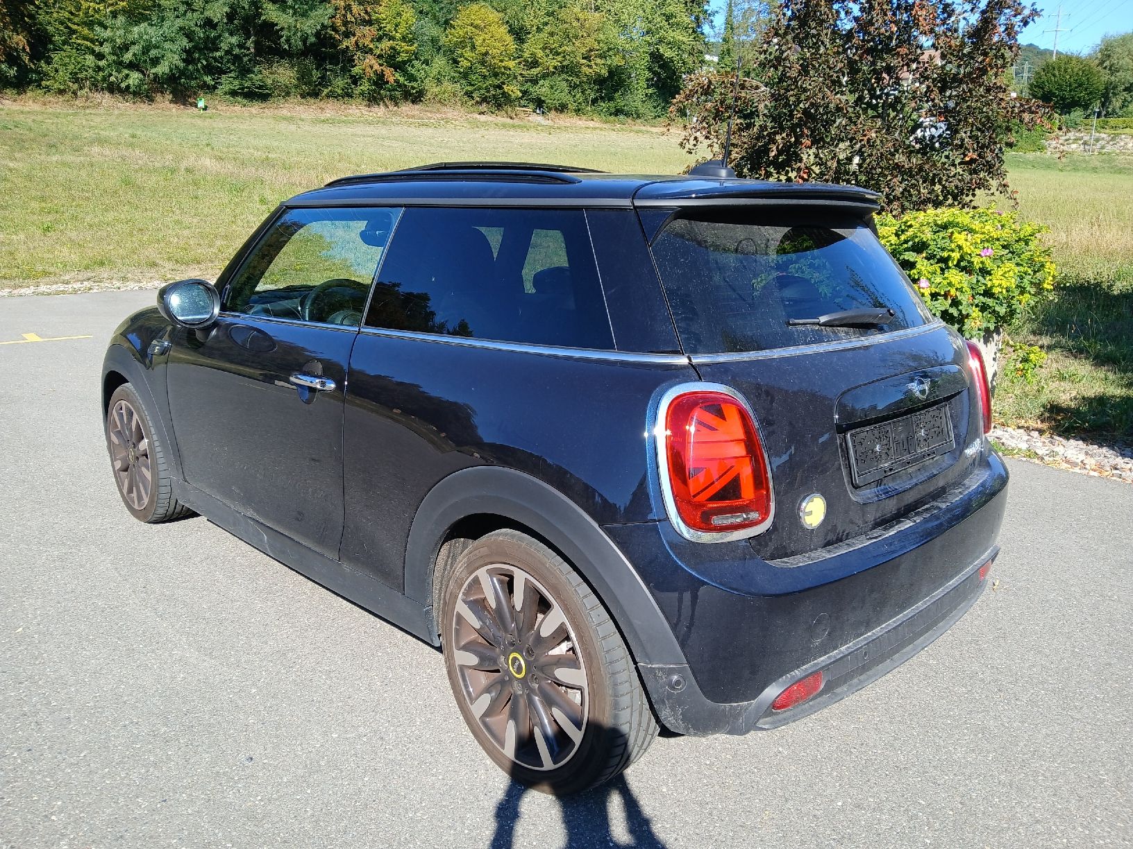 Mini Autos: Mini Cooper SE 3 door – Gebraucht aus Fislisbach von Coffeeinthemorning 1