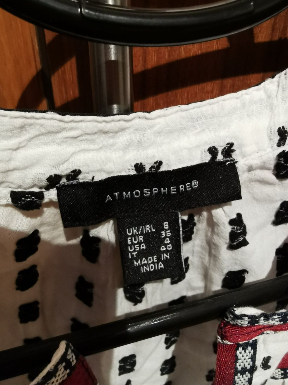 Top: zwei Trägershirts – Usato da Bern venduto da Linii 1