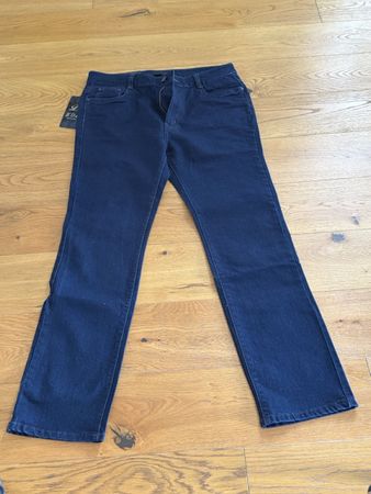 Jeans EDI (neu, ungetragen)