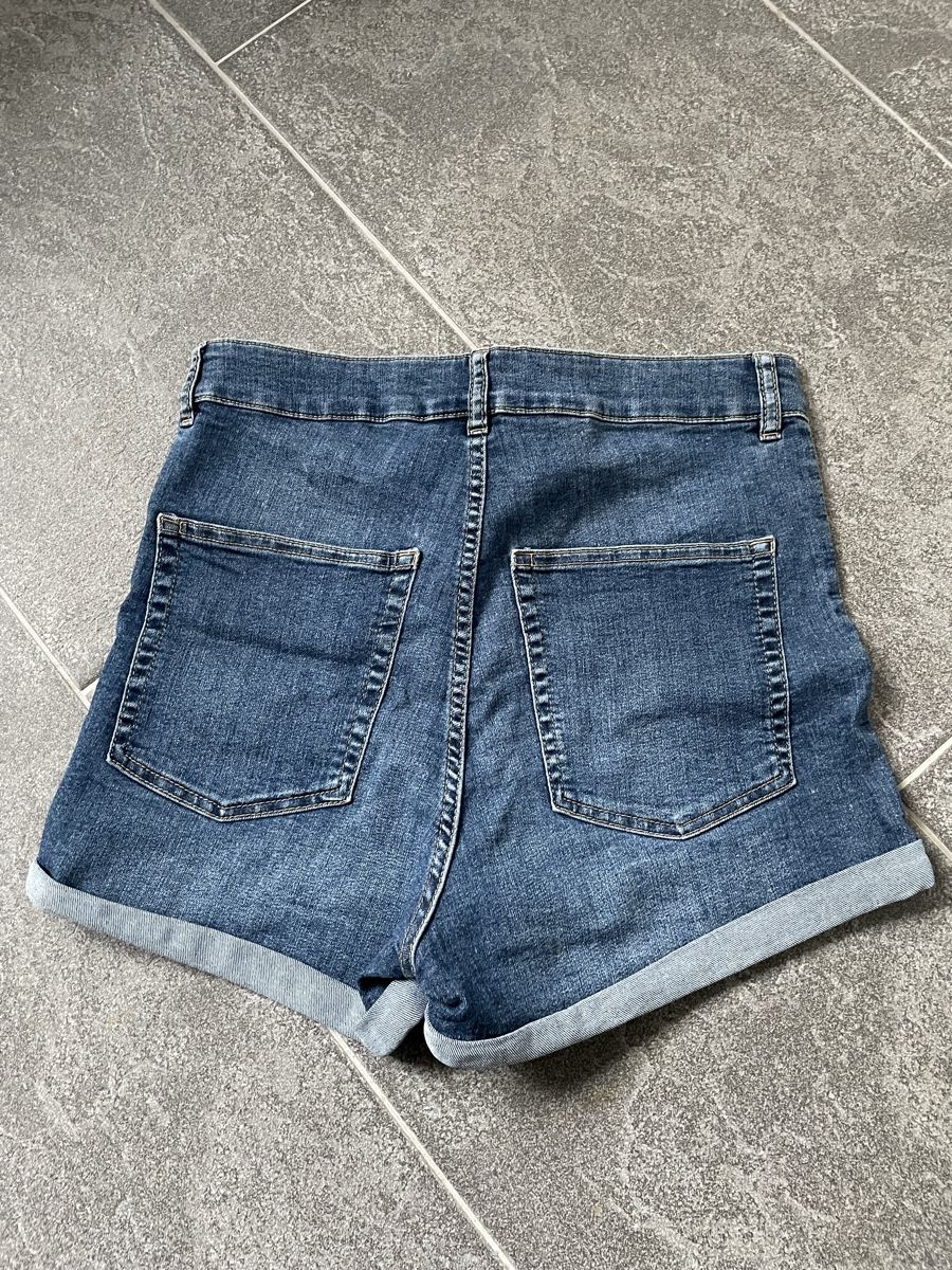 H&M Pantalons: Kurze blaue Hose – Neuf (Voir description) à Böttstein par nco_gbz9 1
