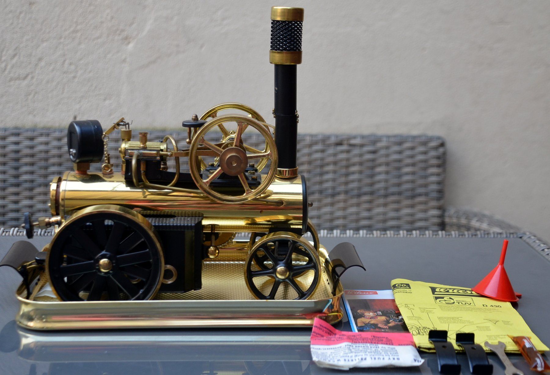 Kit di modellismo & Modellini statici: Dampf-Lokomobile D430 – Usato da Collonges venduto da arashee
