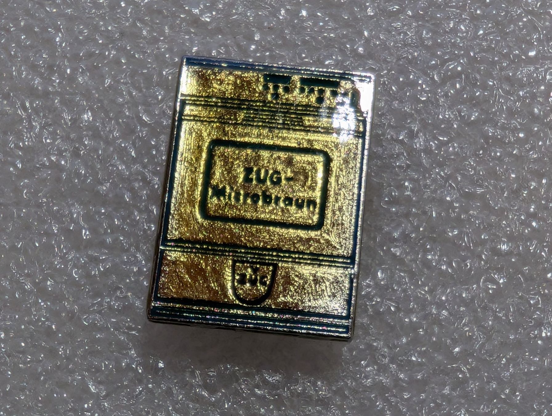 Placchette & Badge: Ansteckpin 267: V-Zug – Usato da Oppligen venduto da Pin-Fall-Shop
