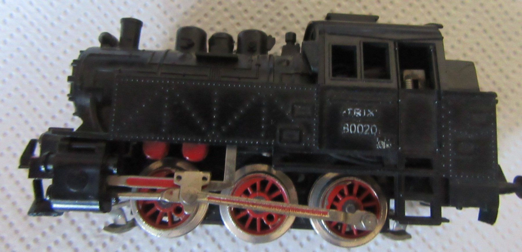 Trix Modelleisenbahnen: Trix HO Dampflokomotive 80020 – Defekt aus Rüdtligen von Carfield04 1
