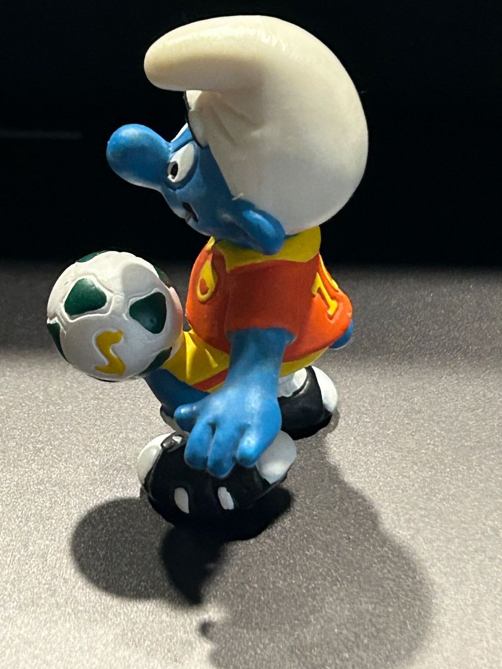 Schleich Figuren: Fussball Schlumpf  Schleich – Gebraucht aus Bassersdorf von Shelby70 1