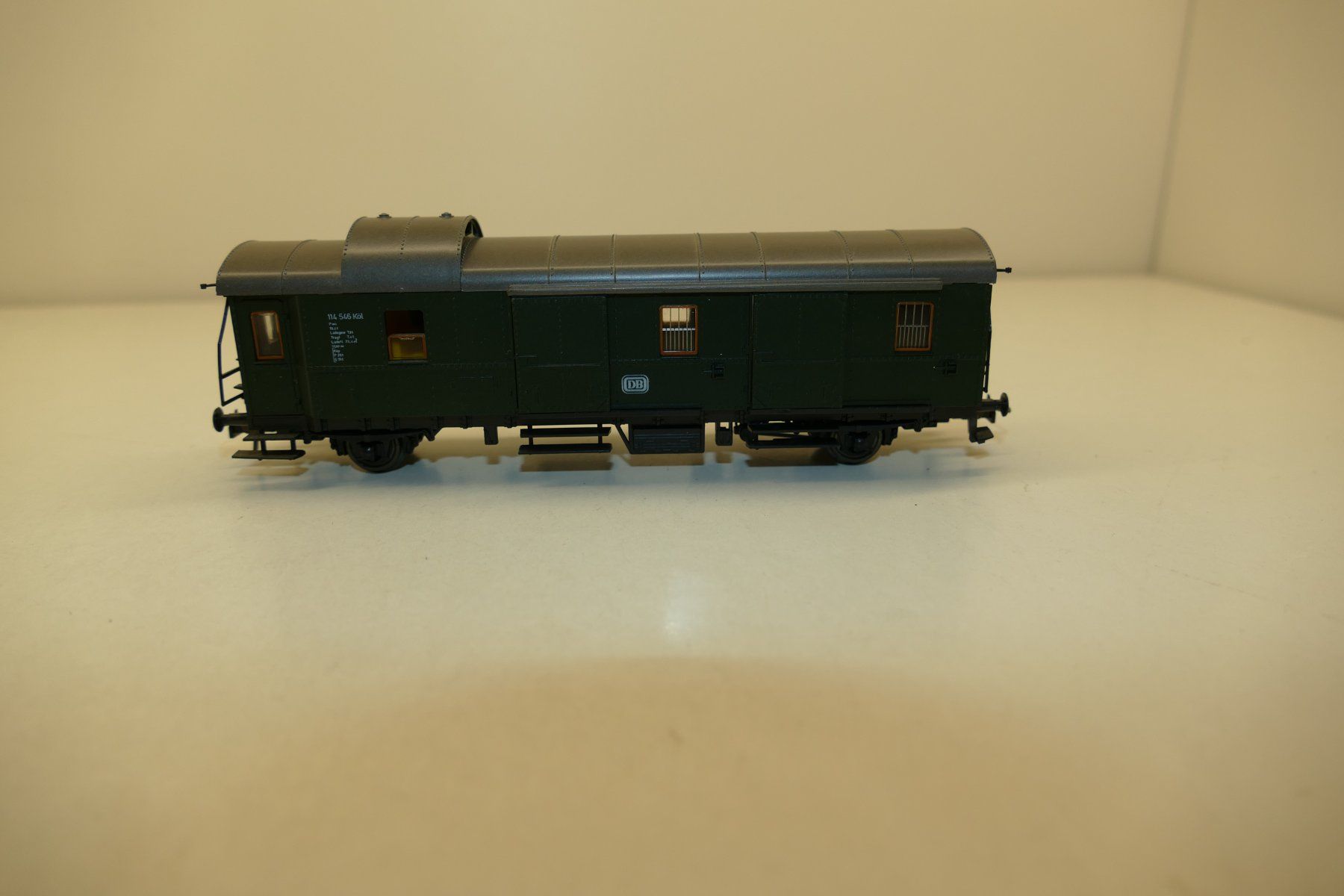 Roco Modellini di ferrovie: Roco H0: DB Gepäckwagen Typ Pwi – Nuovo e nell'imballaggio originale da Niederhasli venduto da rail-duerst 1