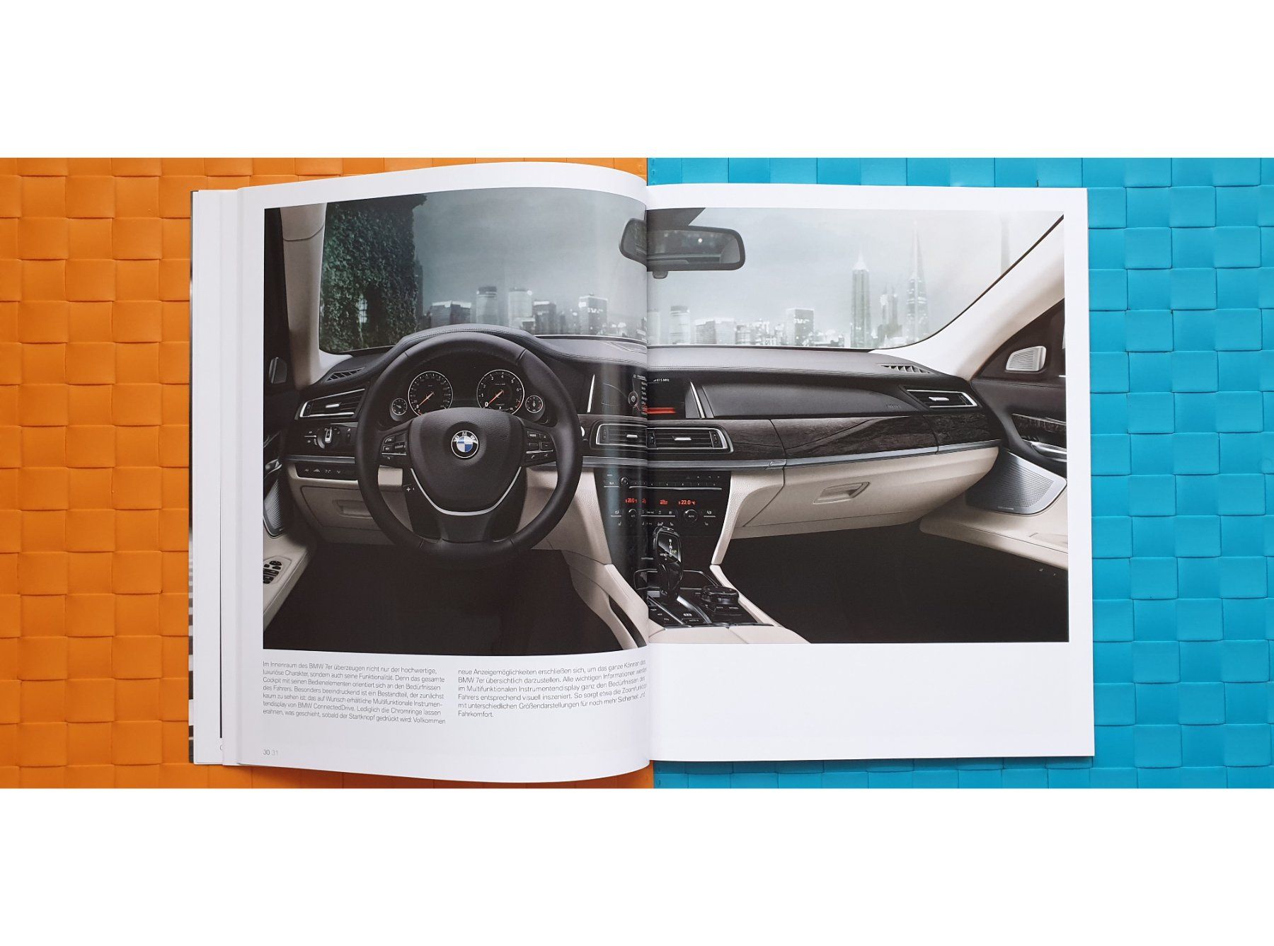 Riviste & Magazine: BMW 7er F01 2014 - FACELIFT MODELL - Prospekt / Mappe – Nuovo (secondo la descrizione) da Viganello venduto da CARLiteratur 3