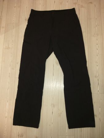 Pantalon / Hose ODLO    Taille / Grosse 48 (M)......