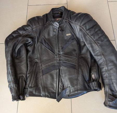 IXS Motorrad Lederjacke