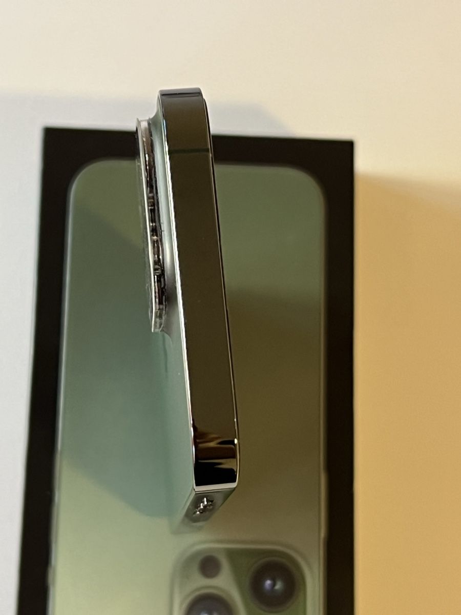 Apple Telefoni cellulari / Smartphones: iPhone 13 Pro 128GB Alpine Green Ideal – Usato da Adliswil venduto da Pacifoll 9