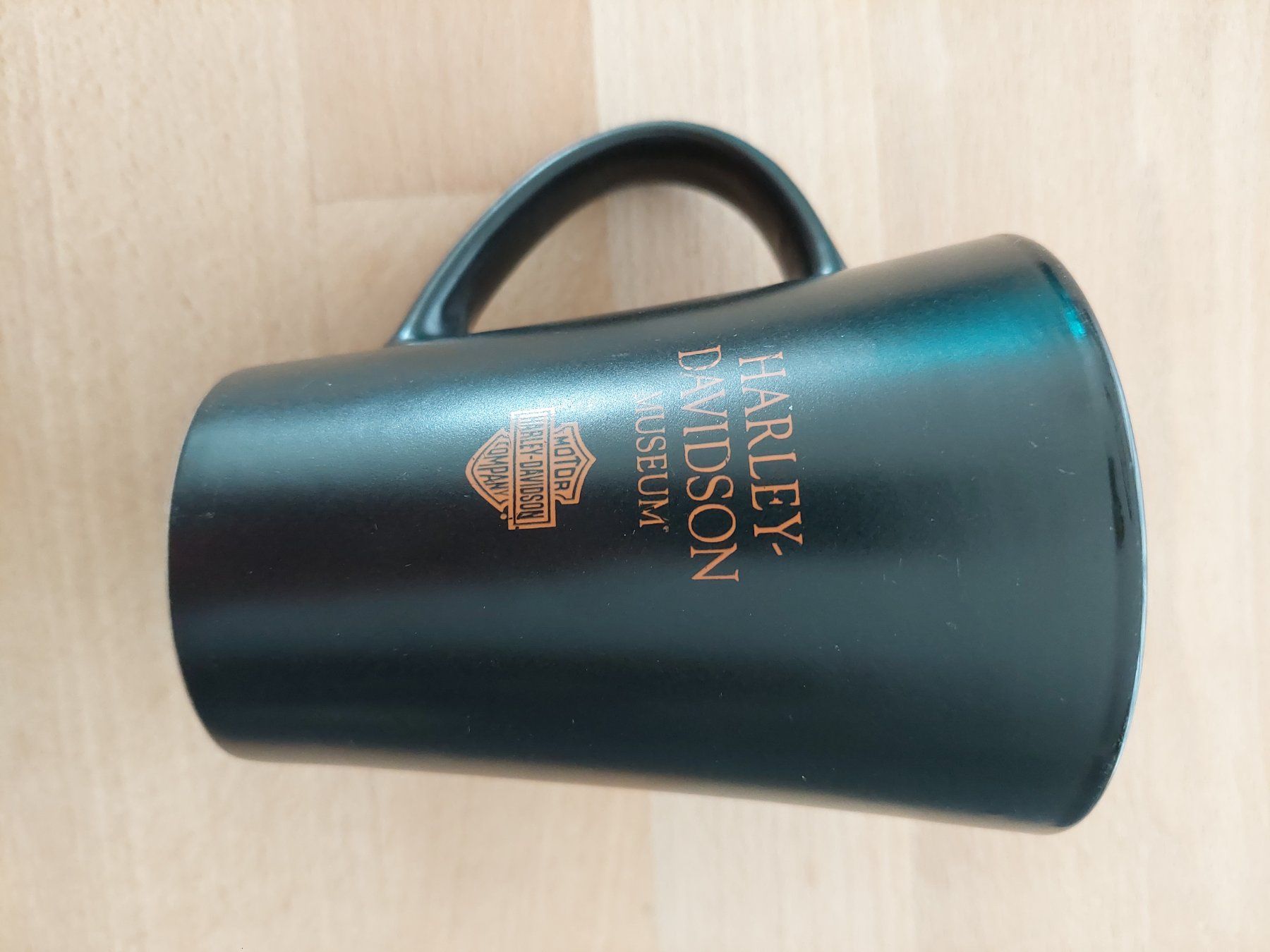 Harley-Davidson Tassen: 2 identische Harley-Davidson Museum Tassen – Gebraucht aus Embrach von pz78 2