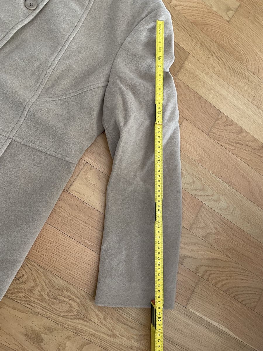 Gerry Weber Cappotti: Schicker Übergangsmantel Gr. 42 beige – Usato da Opfikon venduto da janineschlosser 2