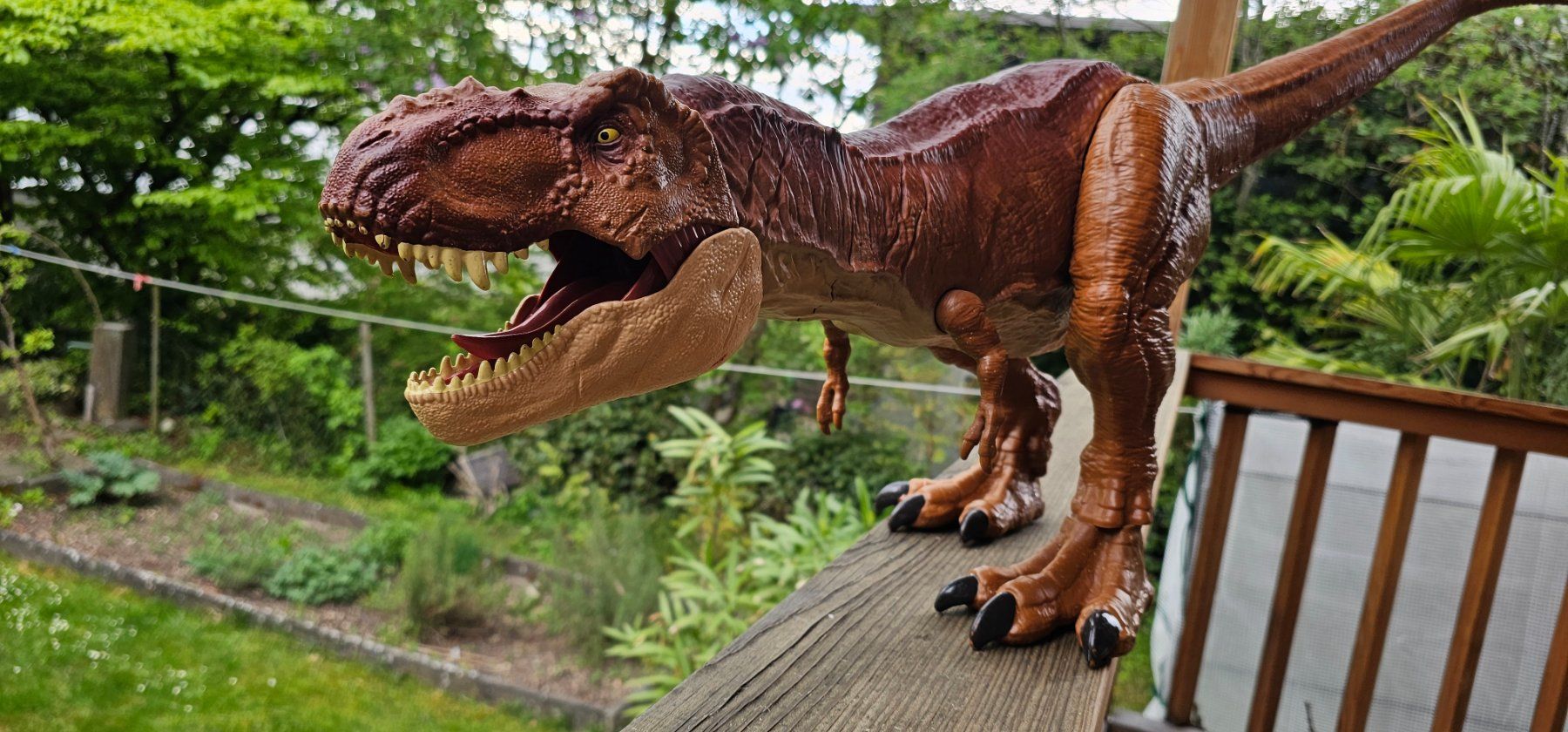 Giocattoli: Jurassic World Riesendino T-Rex Figur – Usato da Pfäffikon ZH venduto da eric0113 1