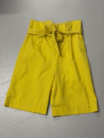 COS Bermuda Shorts Grösse 36 gelb Gürtel Baumwolle