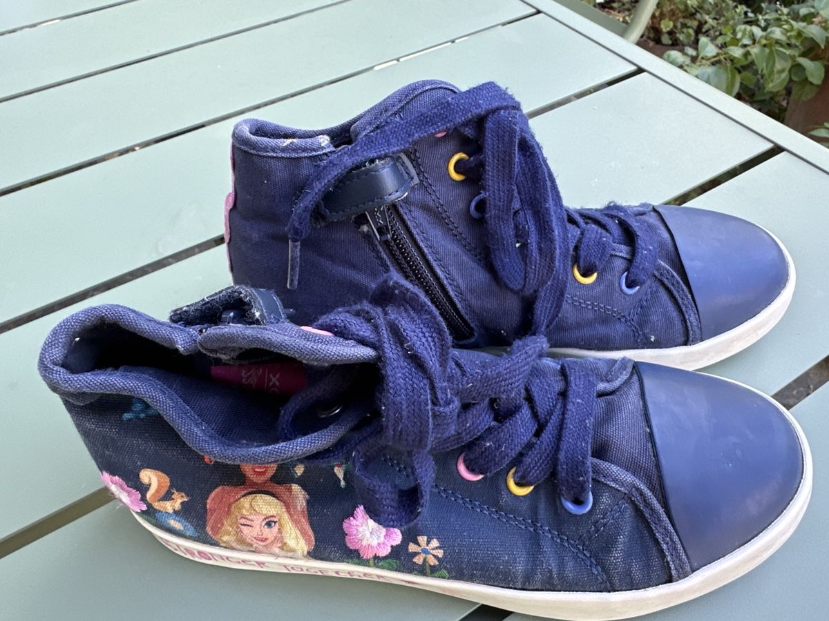 Geox Scarpe per ragazze: Geox Mädchenschuhe – Usato da Burgdorf venduto da bar_q9s7