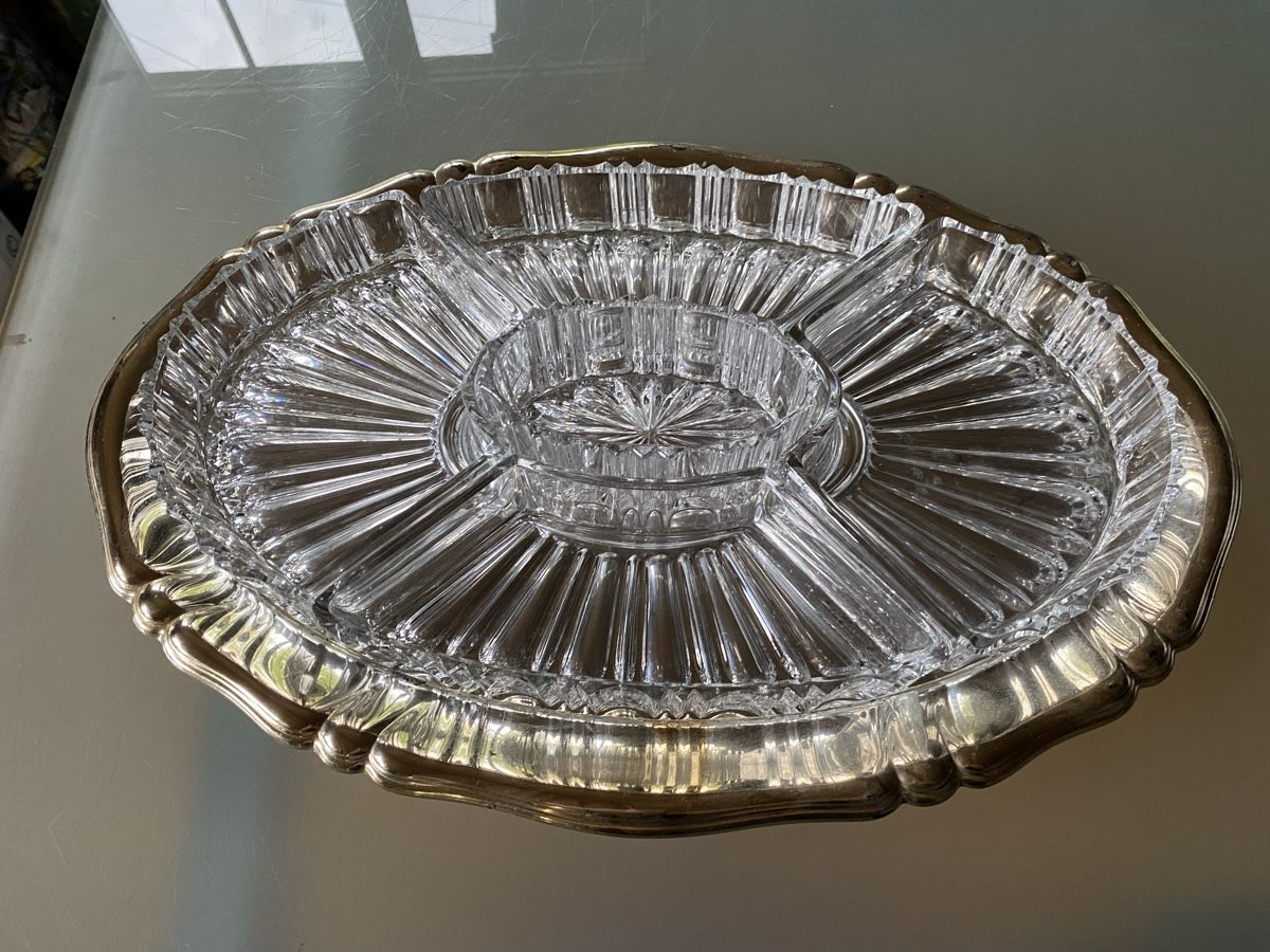 Piatti di portata: Silberplatte mit passenden Glasschalen – Usato da Murgenthal venduto da anmedlung