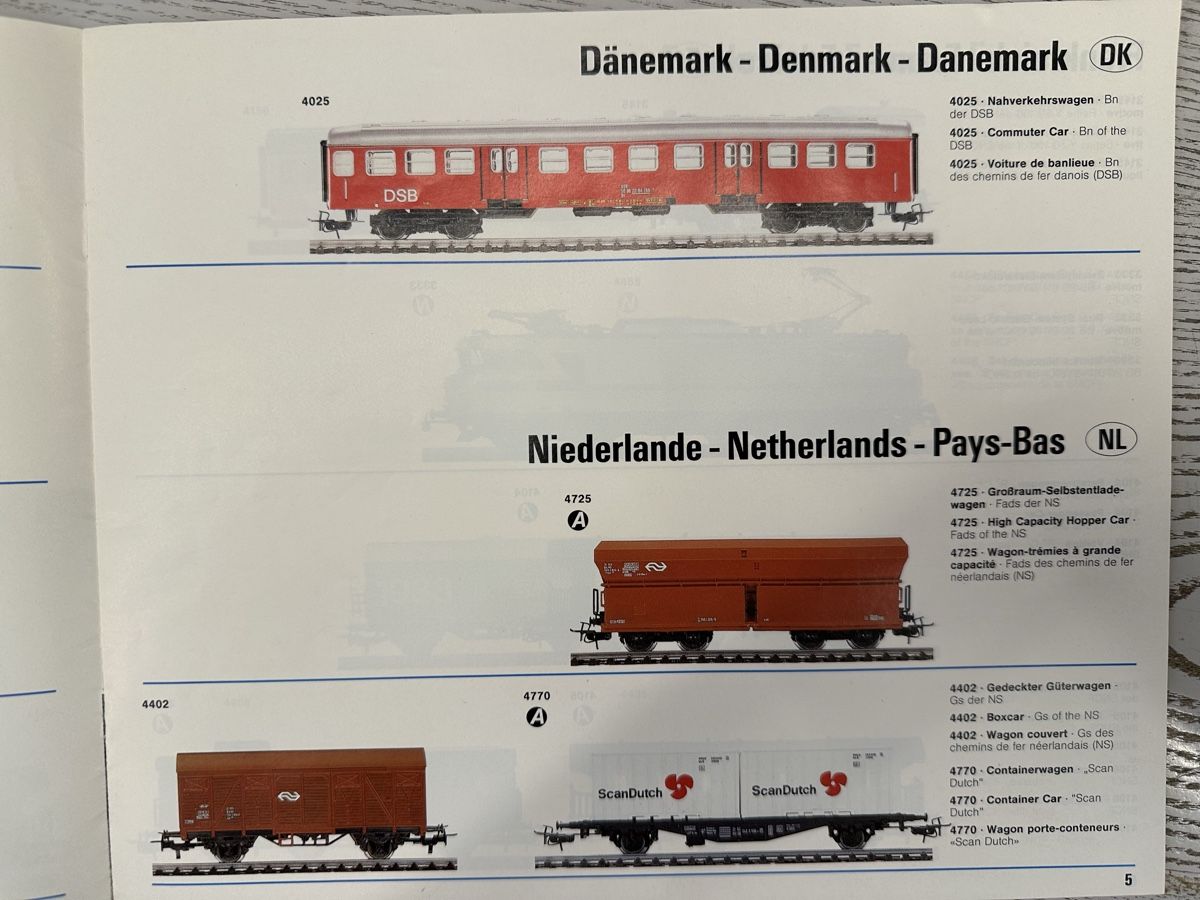Märklin Modellini di ferrovie: Märklin 1988/89 Export-Modelle – Usato da Lupsingen venduto da New-Haven 1