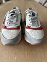 Hidnander Sneaker, neuwertig (einmal getragen)