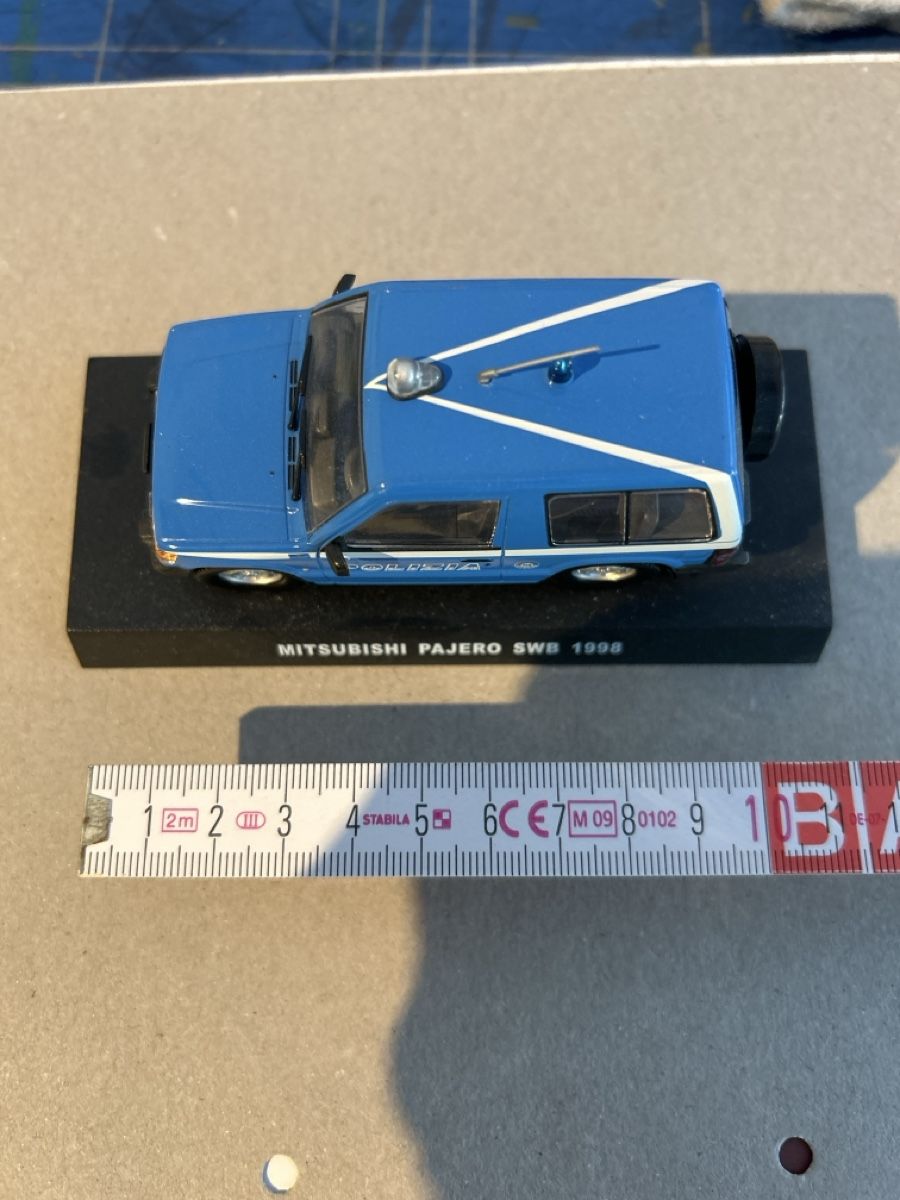 Mitsubishi Voitures modèles: Modellauto Polizei Mitsubishi Pajero – Neuf (Voir description) à Möhlin par USA78