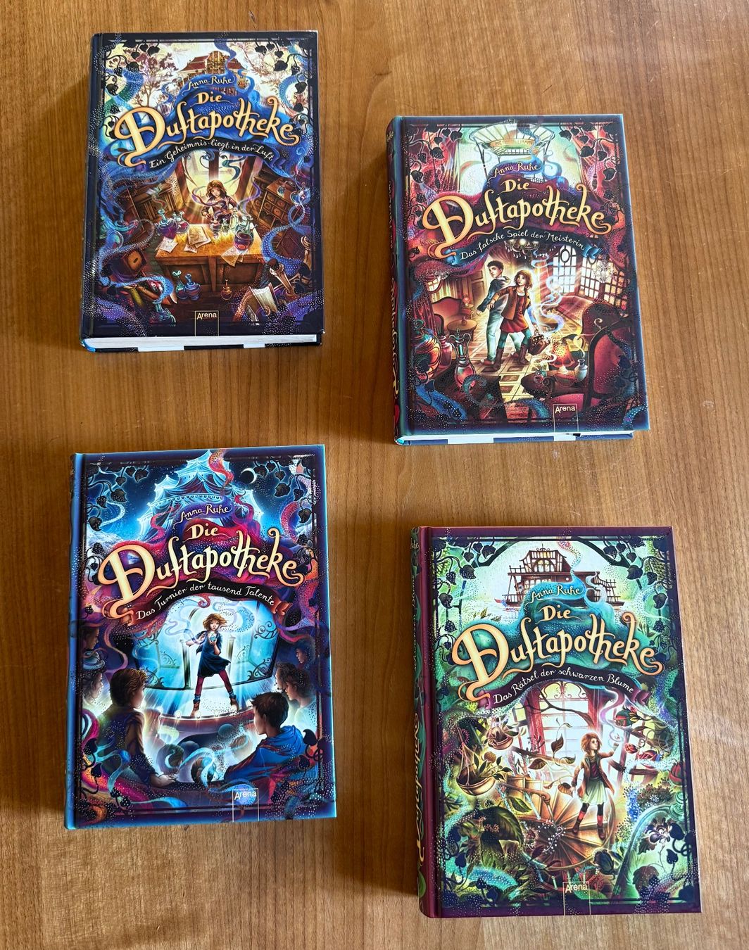 Libri: Die Duftapotheke, 4 Bücher – Usato da Raron venduto da lia_secondhand