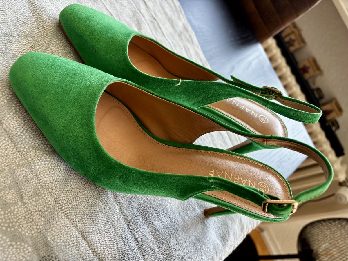 Scarpe da donna: Chaussures NafNaf 39  – Nuovo (secondo la descrizione) da Cressier NE venduto da ste_l7wm