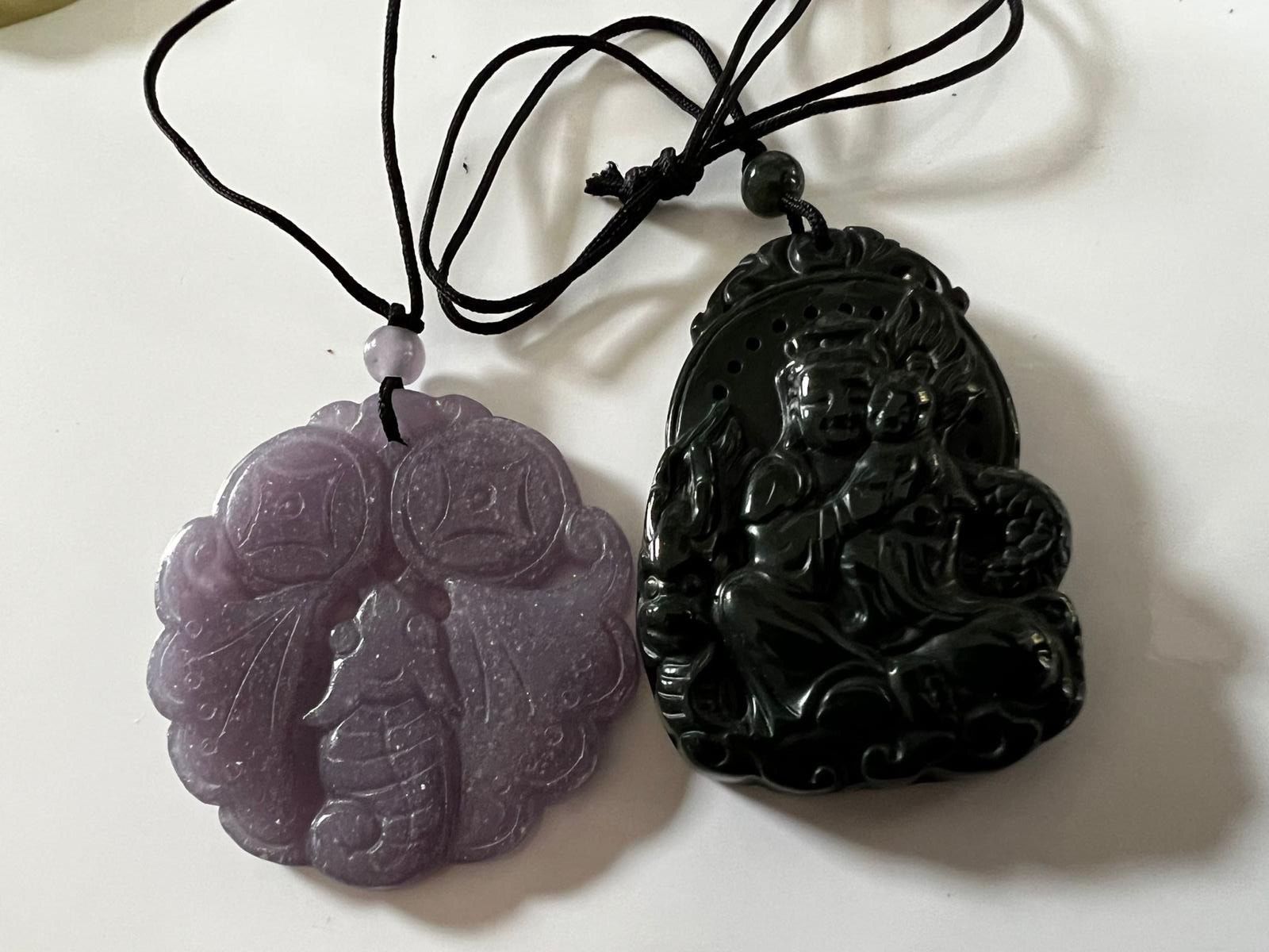 Ciondoli: Buddha Oder Drachen Anhänger mit Schnur – Nuovo e nell'imballaggio originale da Teufen Ar venduto da Exclusive.stuff.CH 3