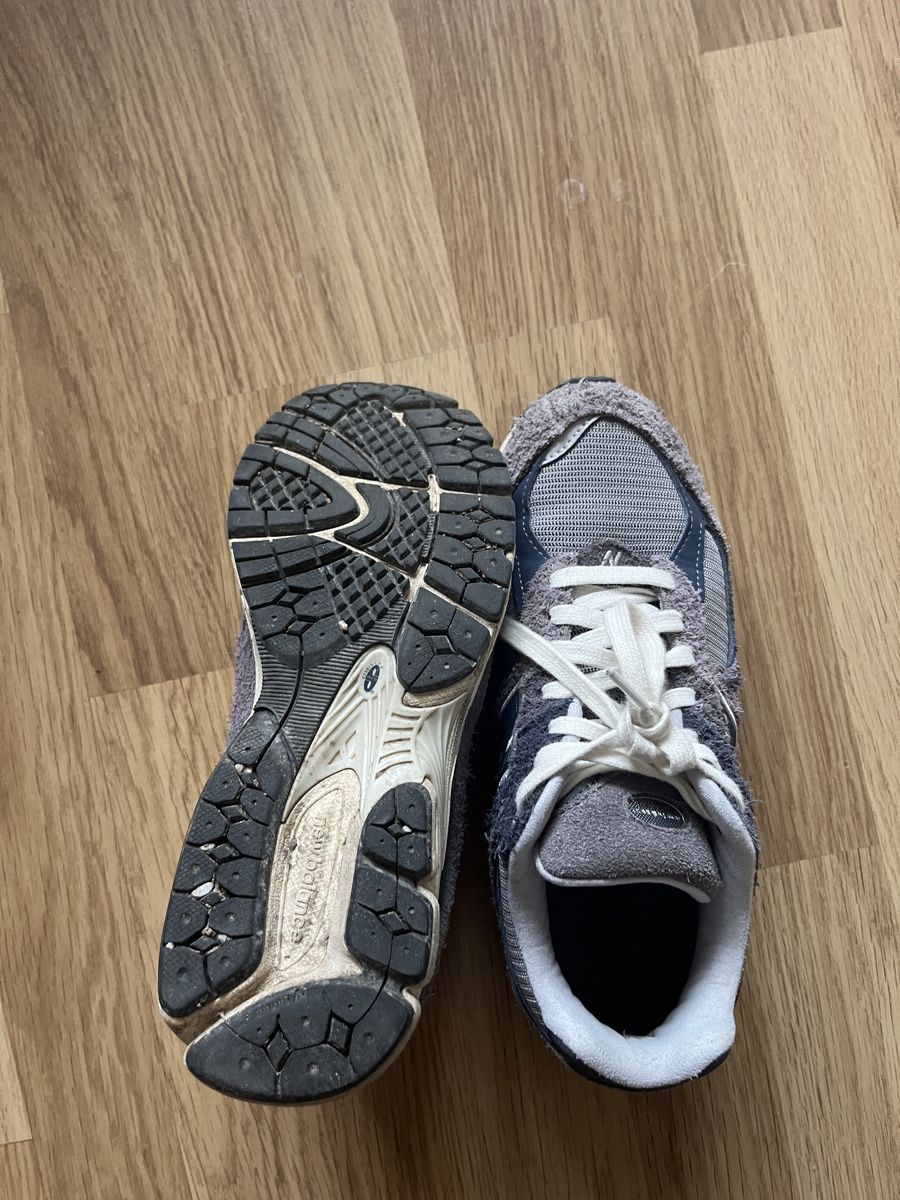Herrenschuhe: New Balance 2002R Grey/Navy – Gebraucht aus Zürich von marucaibo 3
